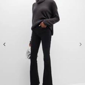 MOTHER Jeans Weekender Flare “Not Guilty” Black Jeans Sz 27 (30”inseam) 4